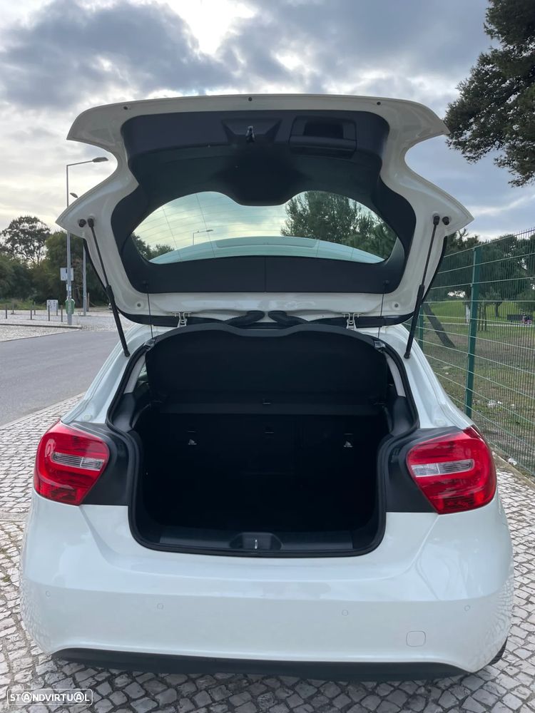 Mercedes-Benz A 200 - 9