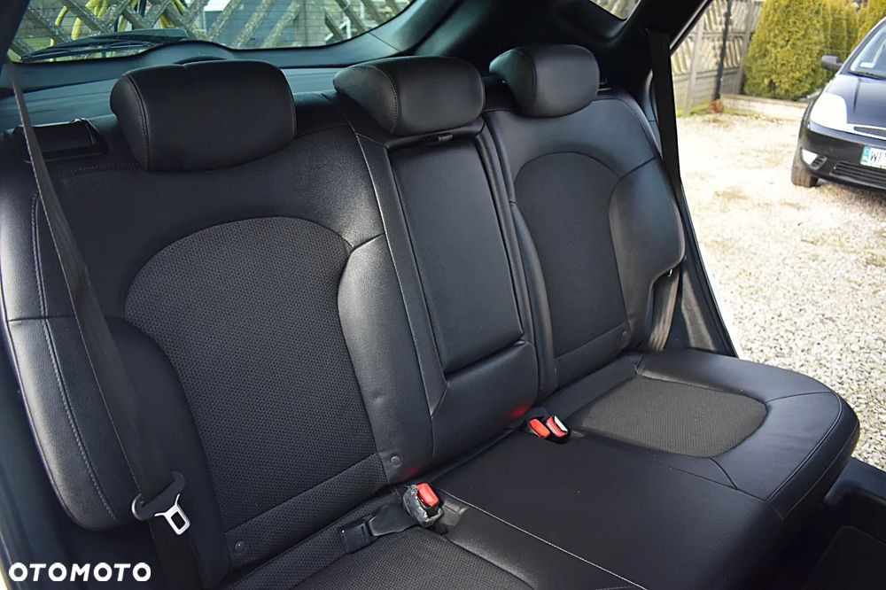 Hyundai ix35 1.7 CRDi Premium 2WD - 20