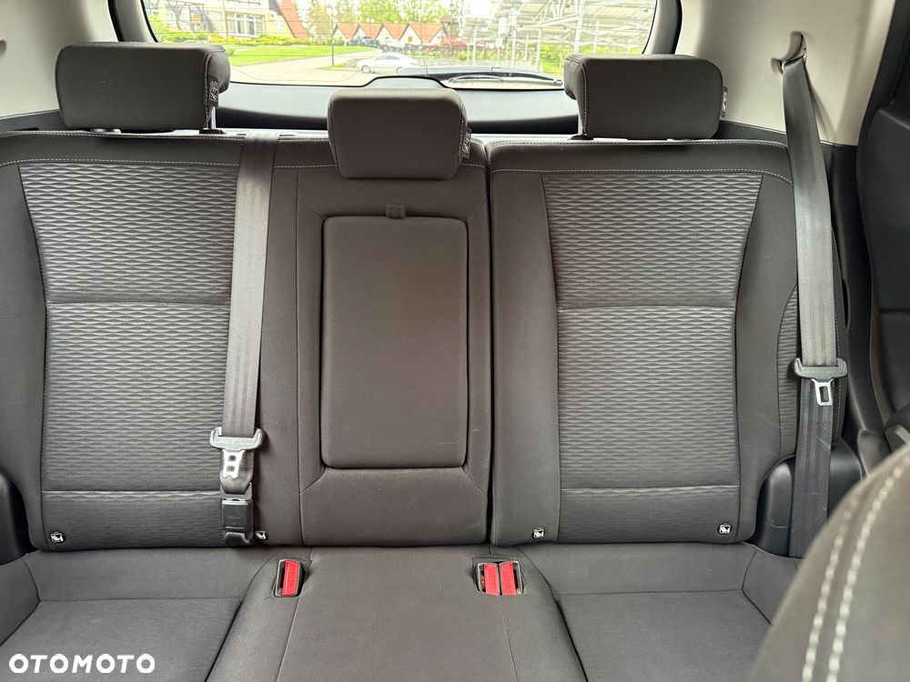 SsangYong/KGM Tivoli e-XGi 160 2WD Black+White - 19