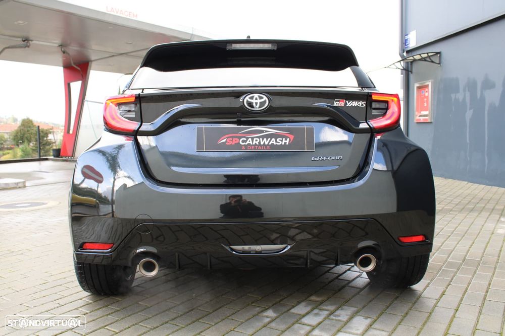 Toyota GR Yaris c/ High-Performance-Pack - 8