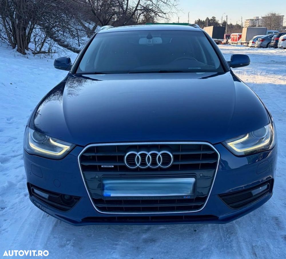Audi A4 2.0 TDI quattro Stronic - 8