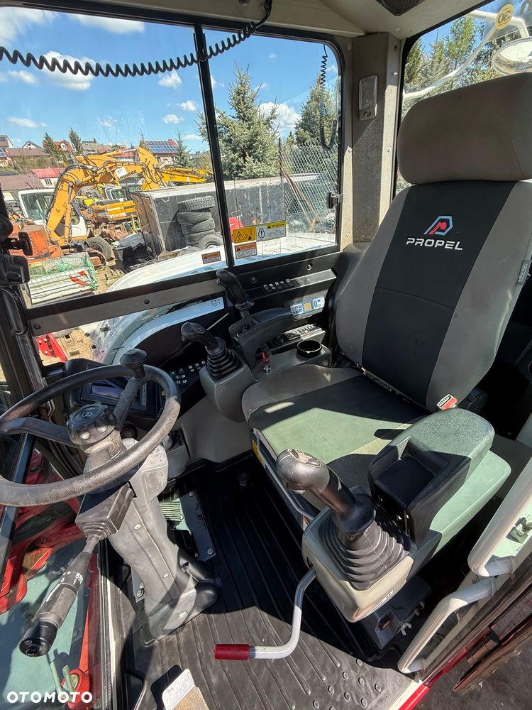 Takeuchi TB 295W - 5
