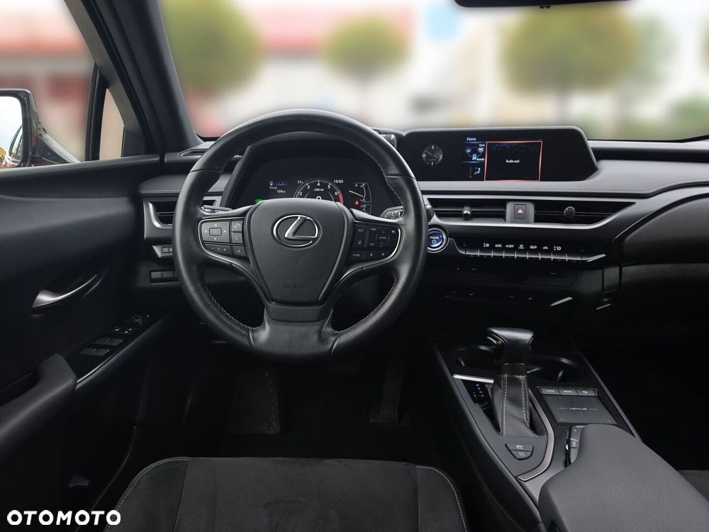 Lexus UX 250h GPF Business Edition 2WD - 14