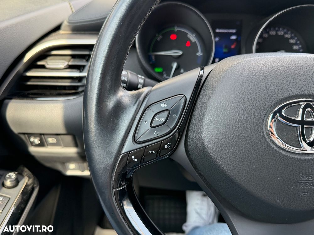 Toyota C-HR Style - 19