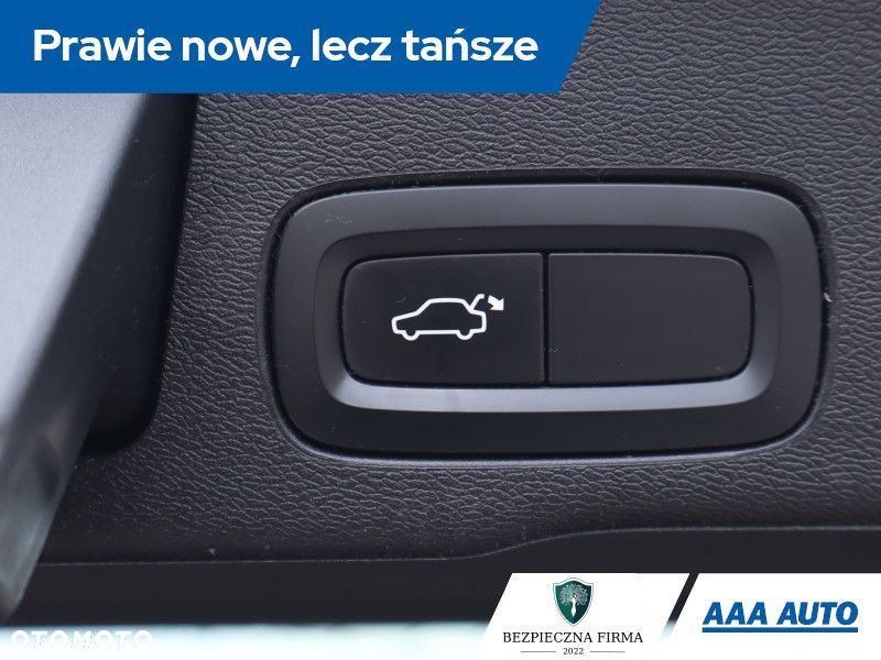 Volvo XC 60 - 24