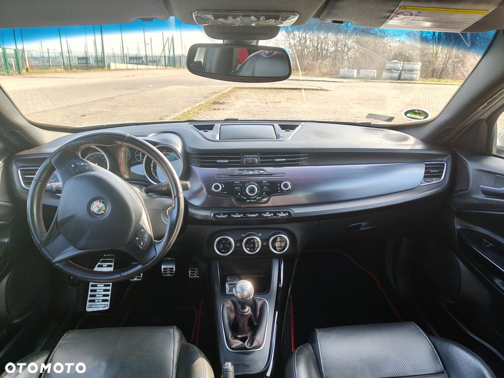 Alfa Romeo Giulietta 1.8 TBi 16V Quadrifoglio Verde - 19