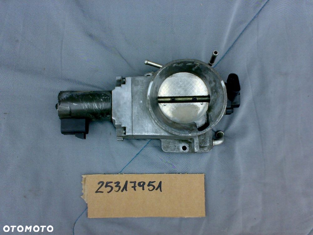 chevrolet corvette c5 97 -04 5.7 v8 przepustnica powietrza 25317951 - 1