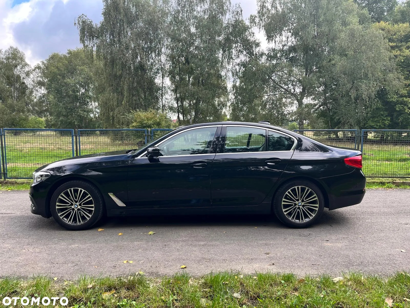 BMW Seria 5 518d - 5