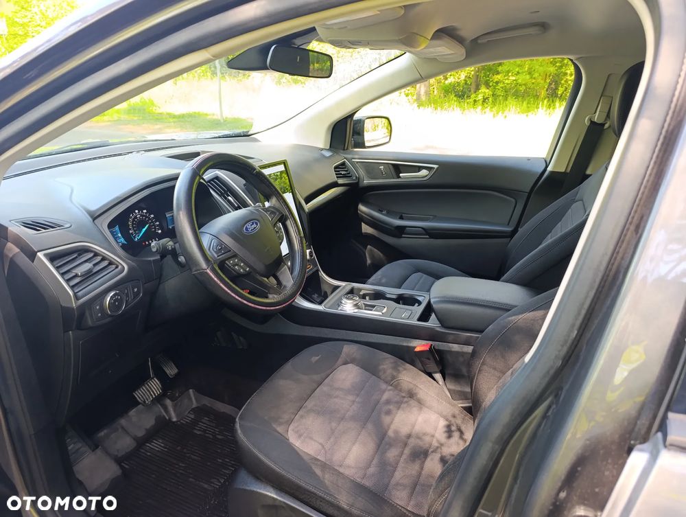 Ford Edge - 15
