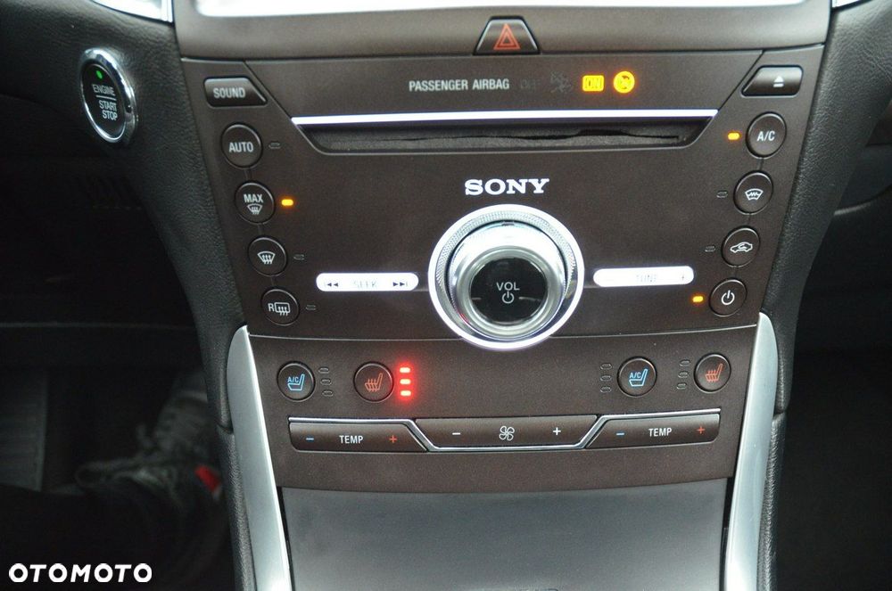 Ford Edge 2.0 TDCi Bi-Turbo 4x4 ST-LINE - 24