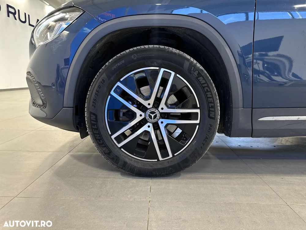 Mercedes-Benz GLA 200 d 8G-DCT - 13