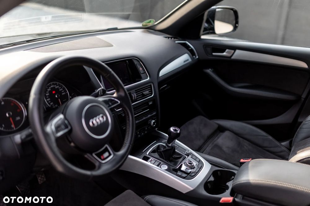 Audi Q5 2.0 TDI quattro sport - 17