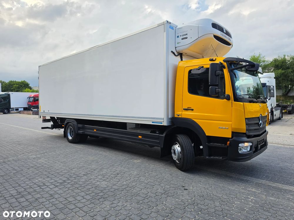 Mercedes-Benz Atego 1524 Chłodnia + Winda /Euro 6 / 2017 / 170 tys. km / 20 EP / Pneumatyka / Tempomat - 3