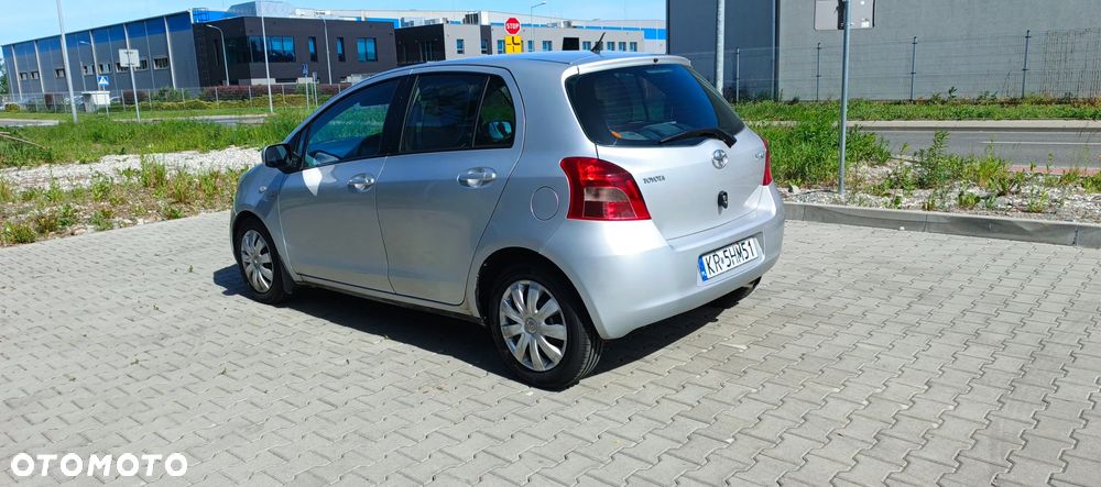 Toyota Yaris 1.4 D-4D Life - 5