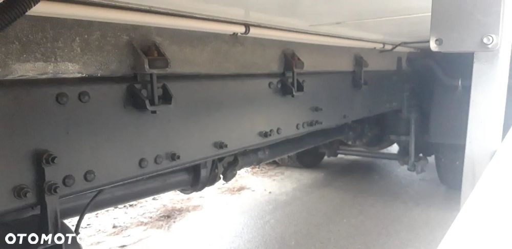 Volvo FM 380 Euro5 Super Stan tylko 620tyś km kabina sypialna ogrzewany kontener - 5