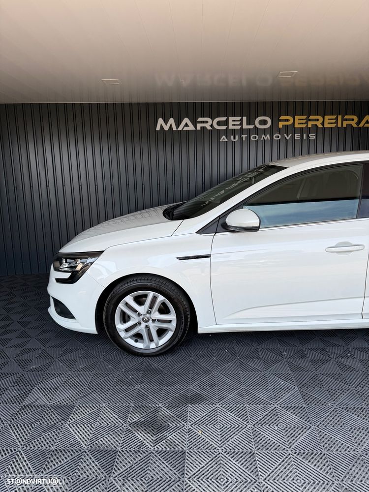 Renault Mégane dCi 95 FAP Paris Business - 3