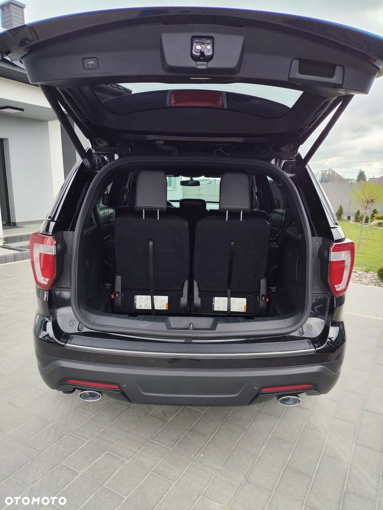Ford Explorer - 9
