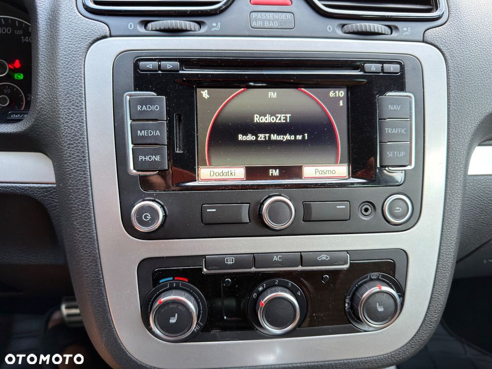Volkswagen Scirocco 1.4 TSI DSG - 14
