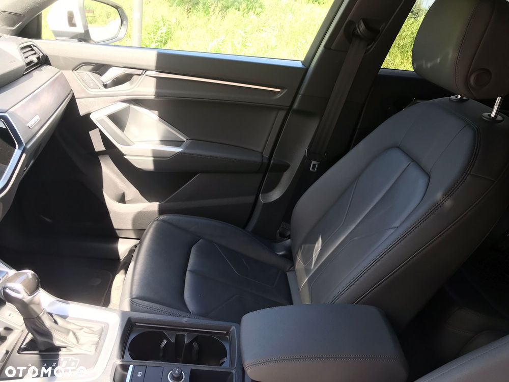 Audi Q3 - 12