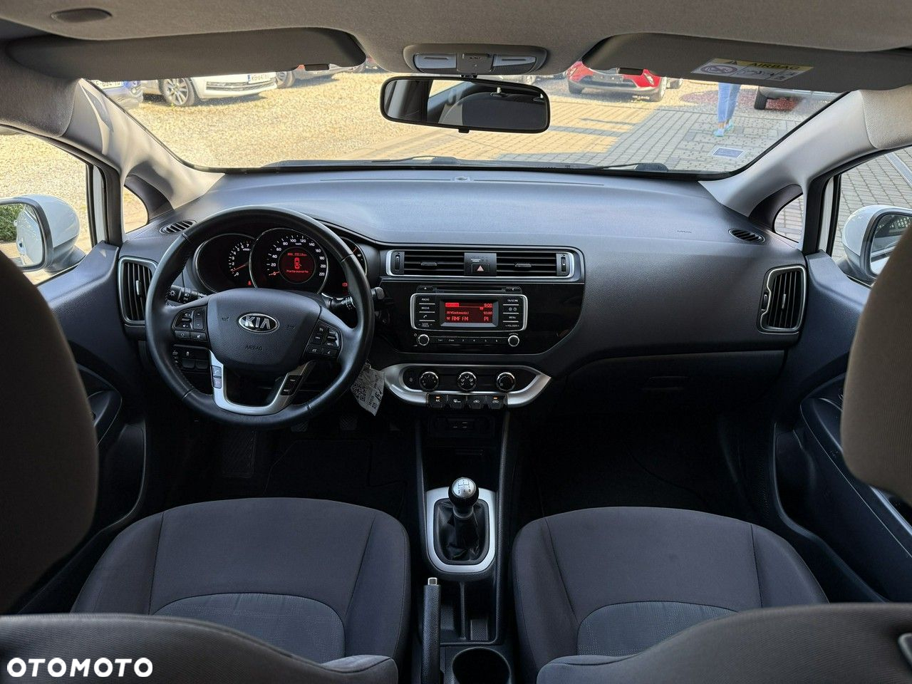 Kia Rio 1.2 Business Line - 13