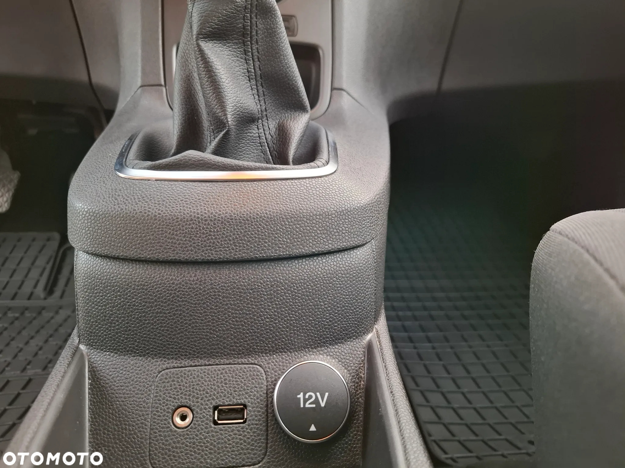Ford Fiesta - 15