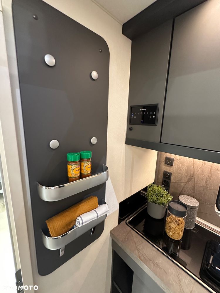 Hobby 460 SFF DE LUXE - 8