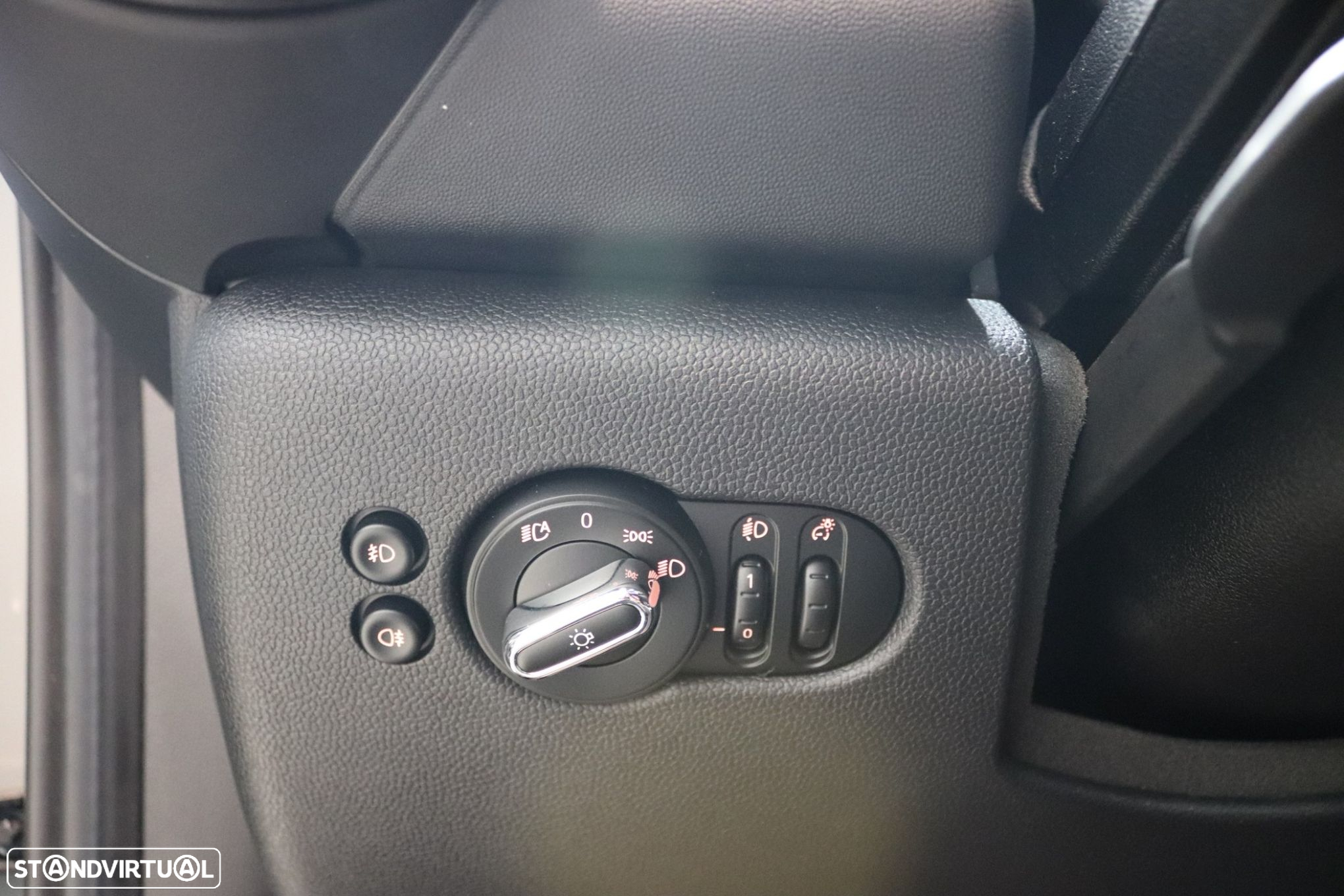 MINI 5 Portas One - 36
