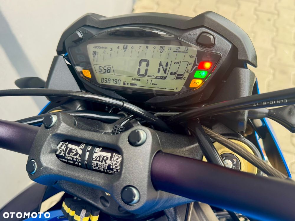 Suzuki GSX - 15