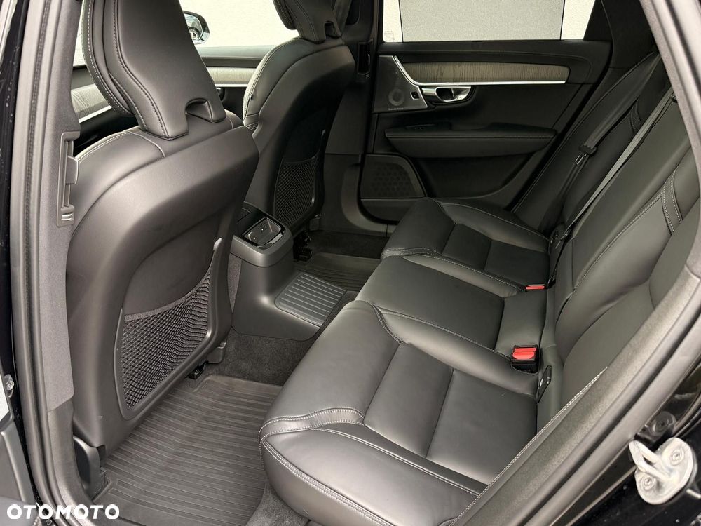 Volvo V90 - 31