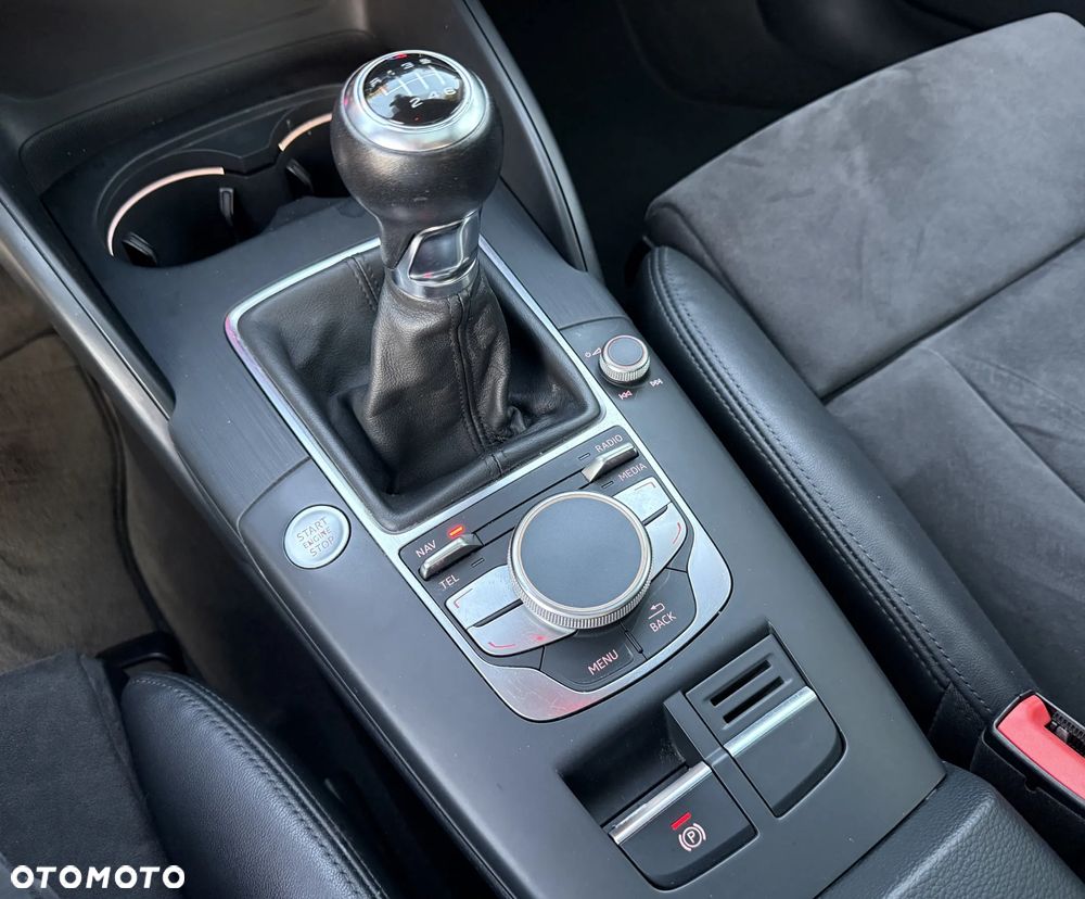 Audi A3 Sportback 1.4 TFSI Ambition - 15