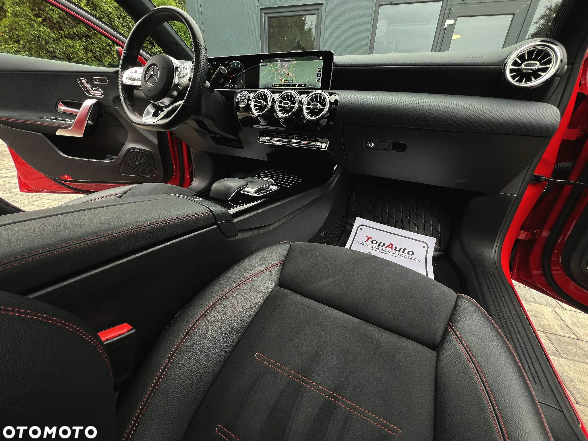 Mercedes-Benz Klasa A 220 4-Matic AMG Line 7G-DCT - 17
