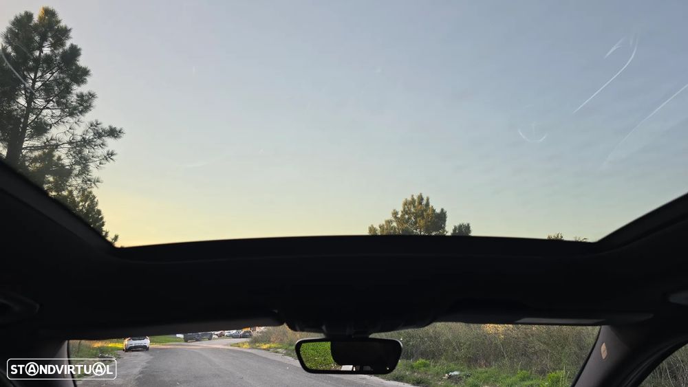 Mercedes-Benz GLA 180 - 22