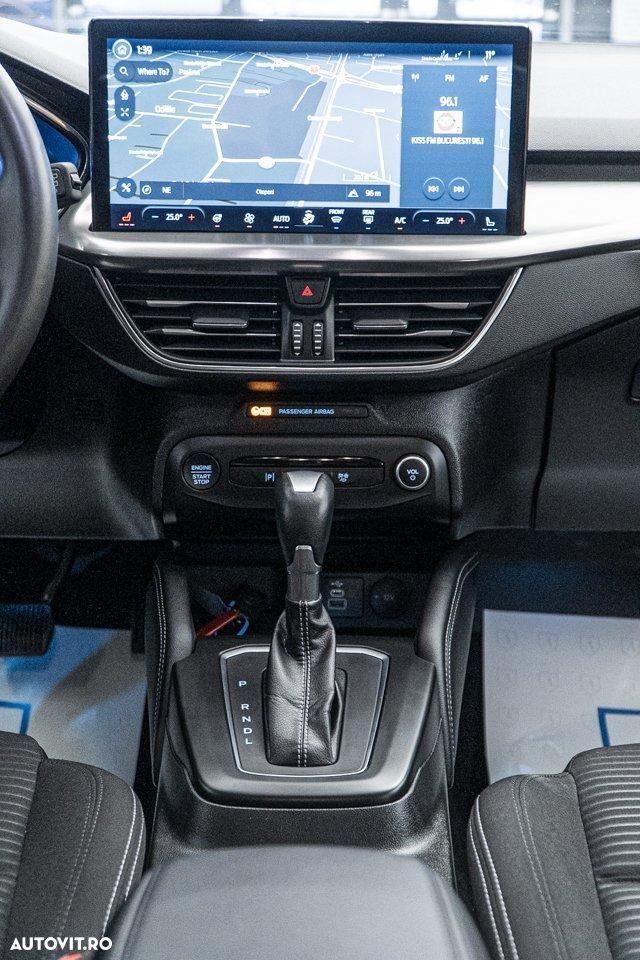 Ford Focus 1.0 EcoBoost MHEV Titanium - 4