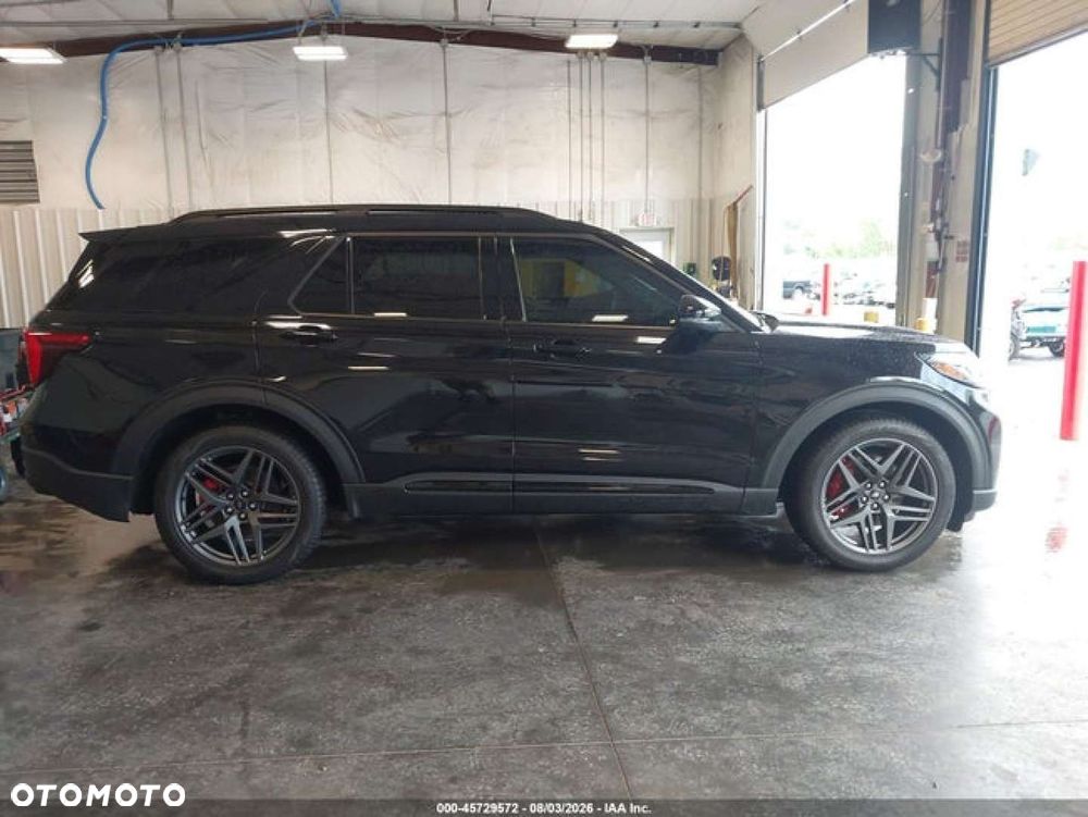 Ford Explorer - 6