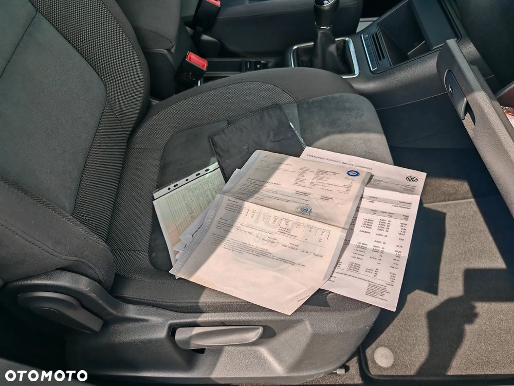 Volkswagen Tiguan - 36