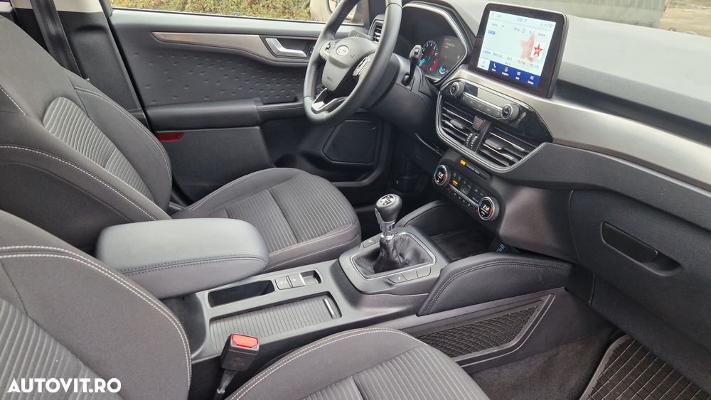 Ford Kuga 1.5 EcoBoost 2WD Titanium - 8