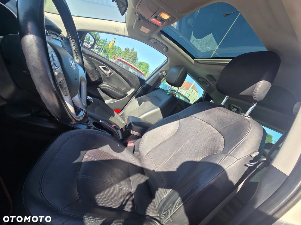 Hyundai ix35 2.0 CRDi Premium 4WD - 9