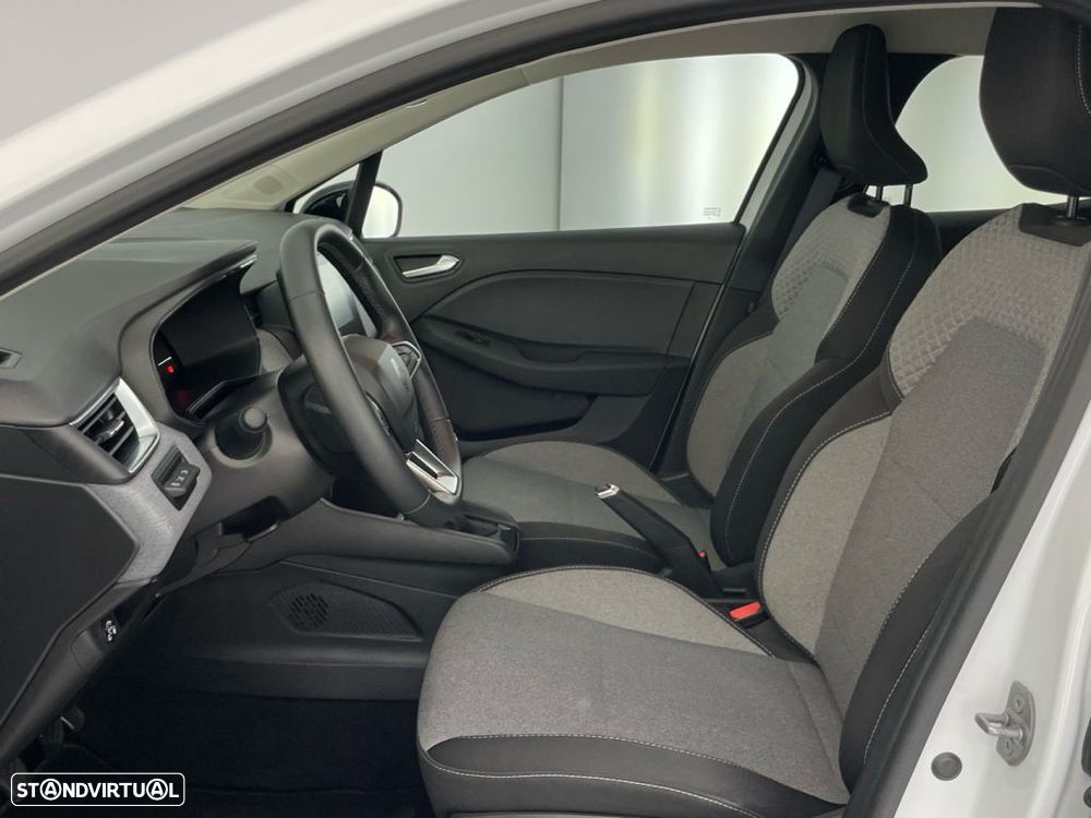 Renault Clio 1.0 TCe Evolution Bi-Fuel — fotografia 11
