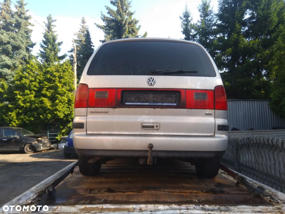 Volkswagen Sharan zderzak tylny