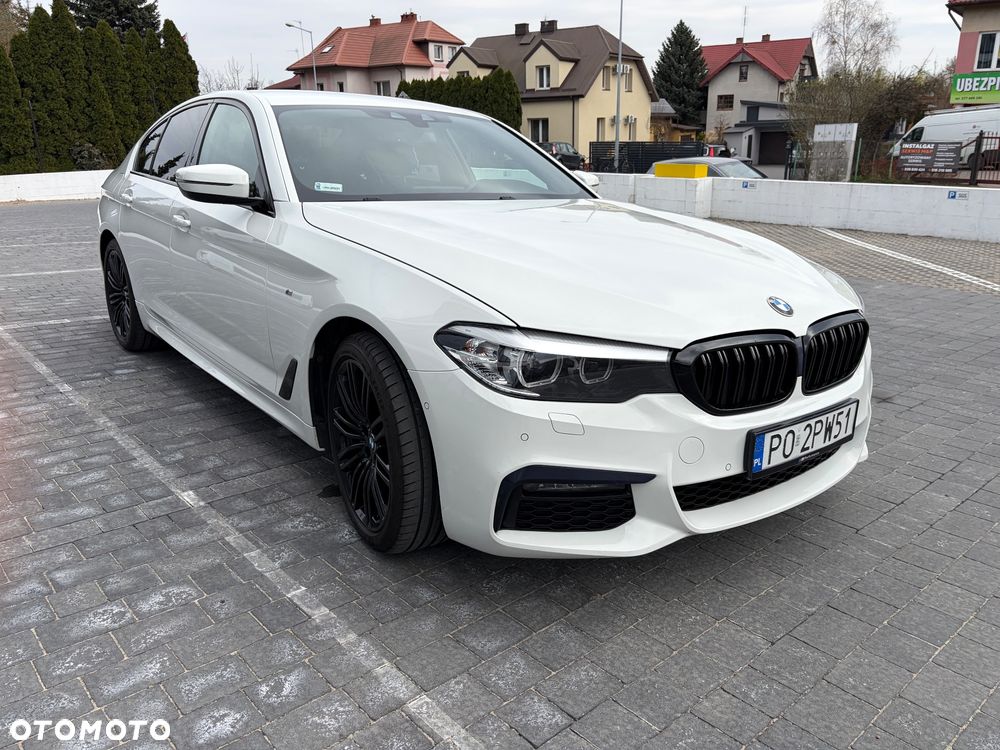 BMW Seria 5 518d M Sport - 6