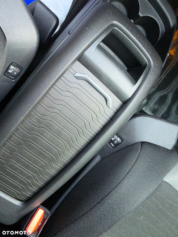 Citroën C4 Grand Picasso - 19