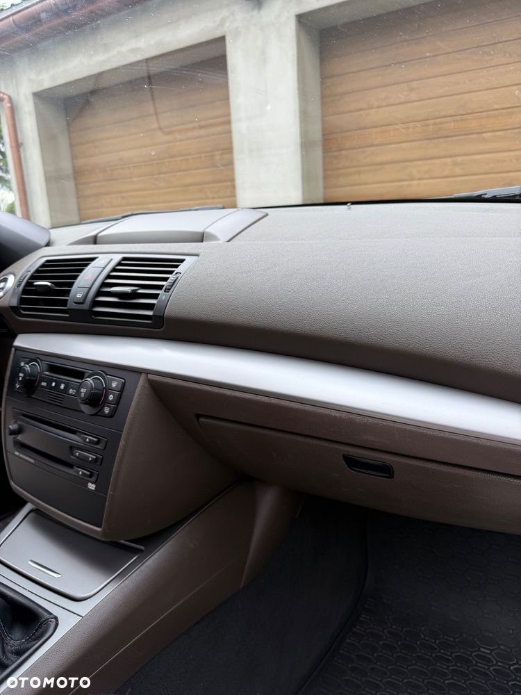 BMW Seria 1 116i - 14