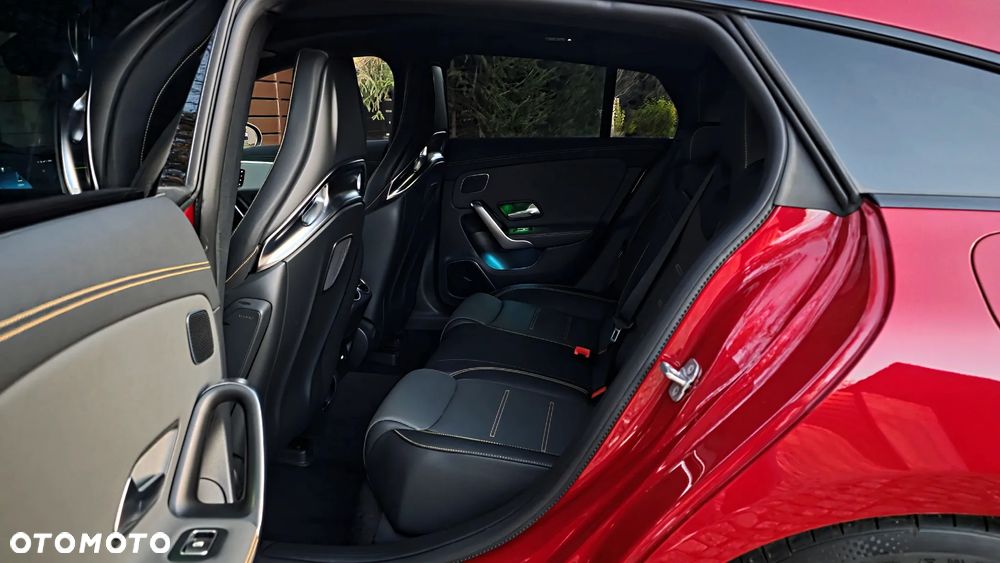 Mercedes-Benz CLA AMG 45 S 4Matic+ Shooting B AMG Speedsh 8G-DCT AMG Line Premium - 18