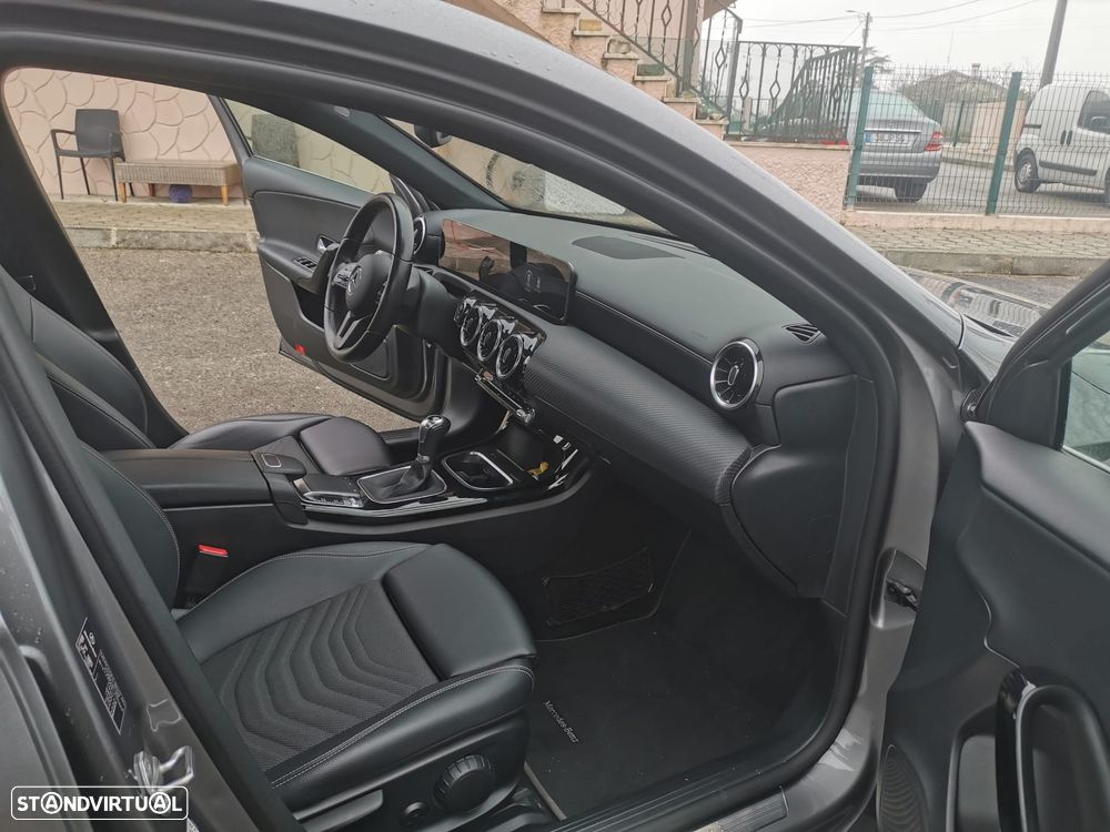 Mercedes-Benz A 180 d Edition 2020 - 13