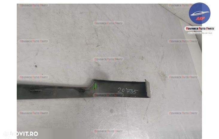 Ornament Bara Spate Dreapta original Vogue Land Rover  Range Rover  4 - 5