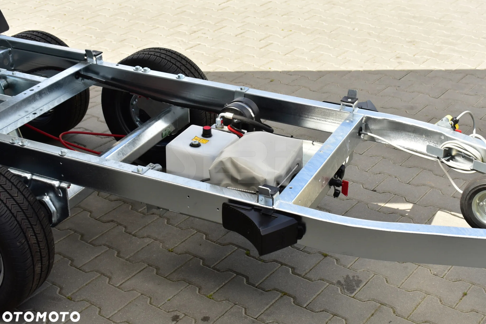 Brenderup SUPER WYWROTKA - KIPER BT4260 T OTWIERANE WSZYSTKIE BURTY - 17
