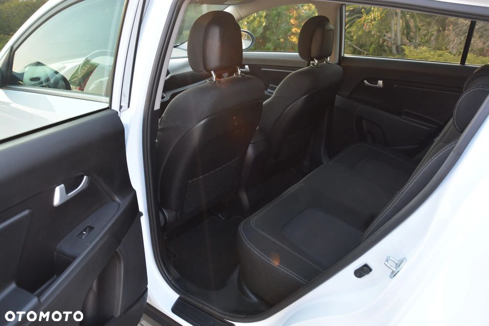 Kia Sportage 1.7 CRDI XL 2WD - 8