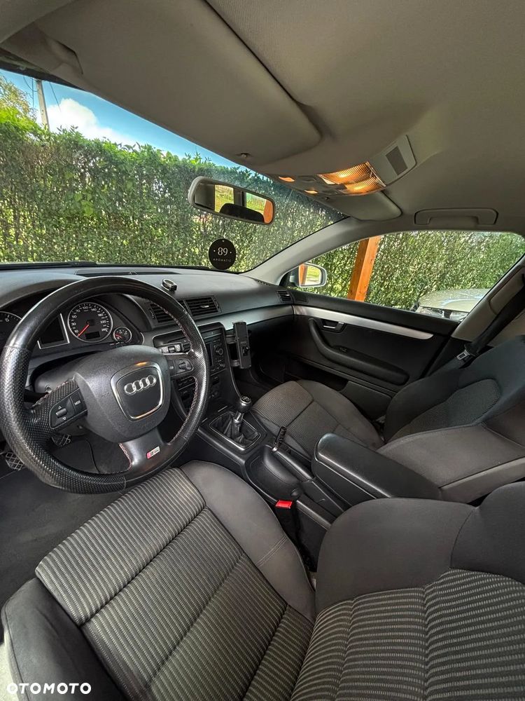 Audi A4 Avant 1.8T Quattro - 9