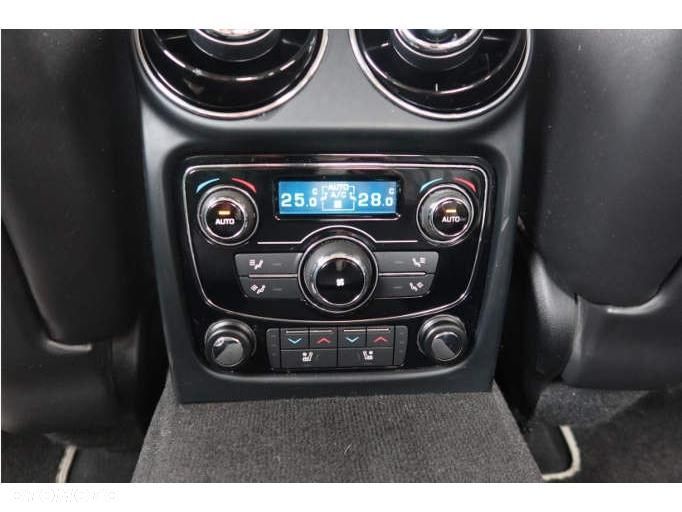 Jaguar XJ 3.0 T LWB AWD Portfolio - 20