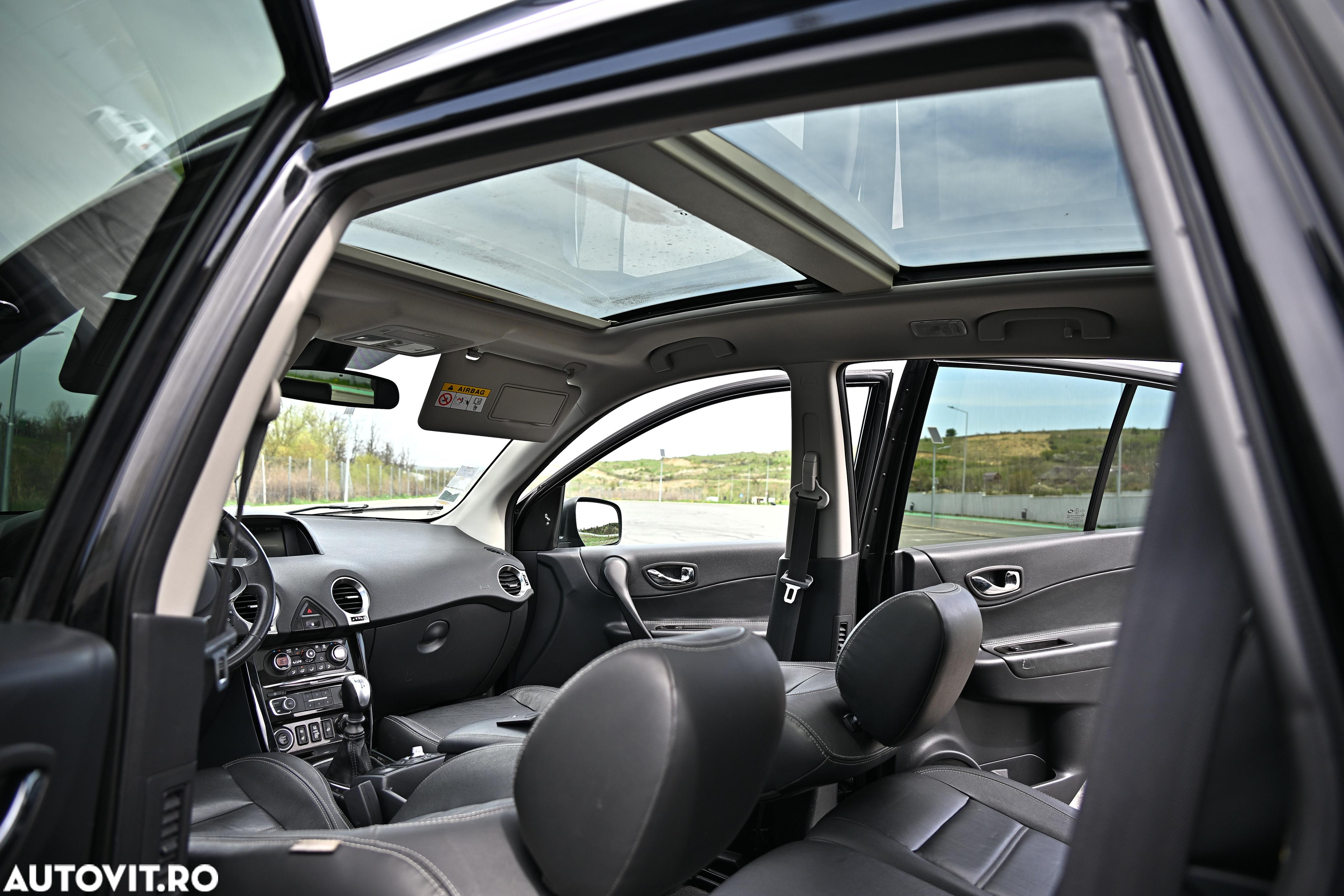 Renault Koleos dCi 175 FAP 4x4 Night and Day - 11